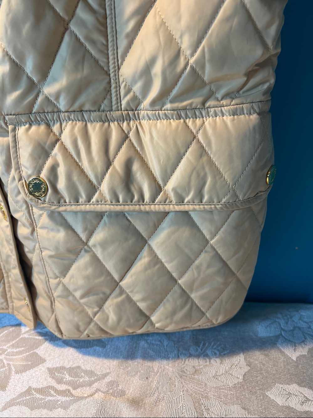 Lilly Pulitzer Gold Getaway Puffer Vest XL - Picture 5 of 9